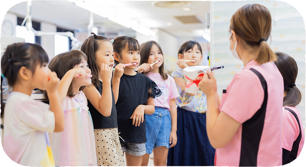 【JR東海道線 茅ヶ崎駅より徒歩1分】小児専門のスペシャリストたちが成長途中のお子様の歯を守り、正しい顎の成長を促すマリン小児矯正歯科クリニック